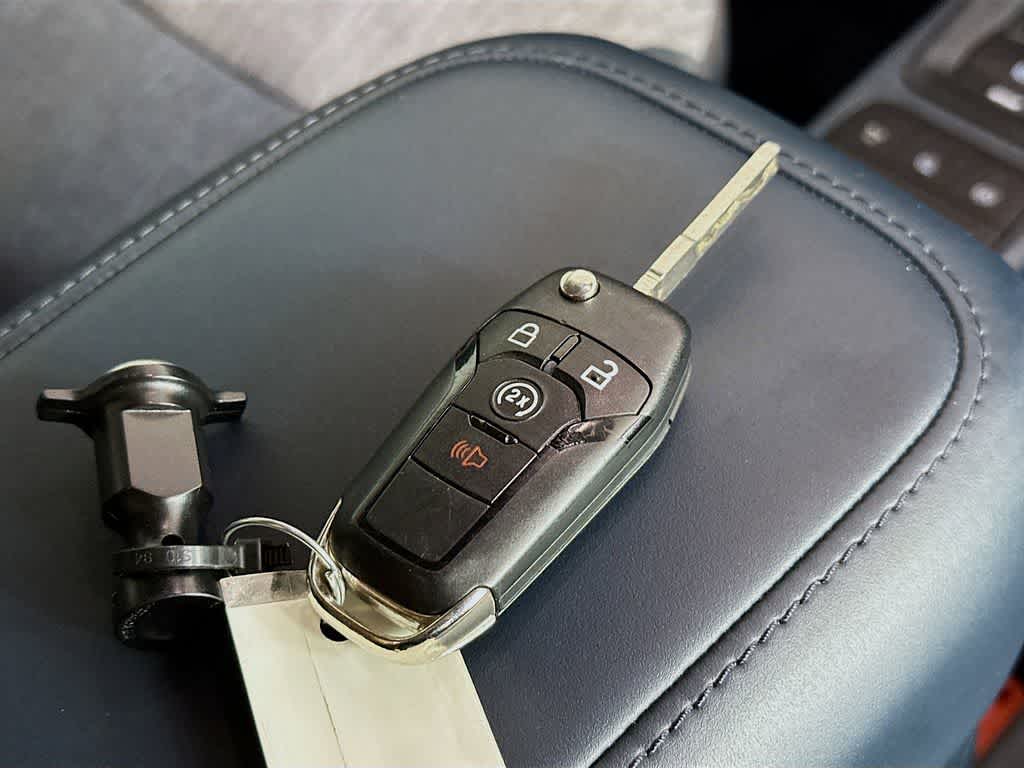 Thumbnail: 2022 Ford Maverick - 21