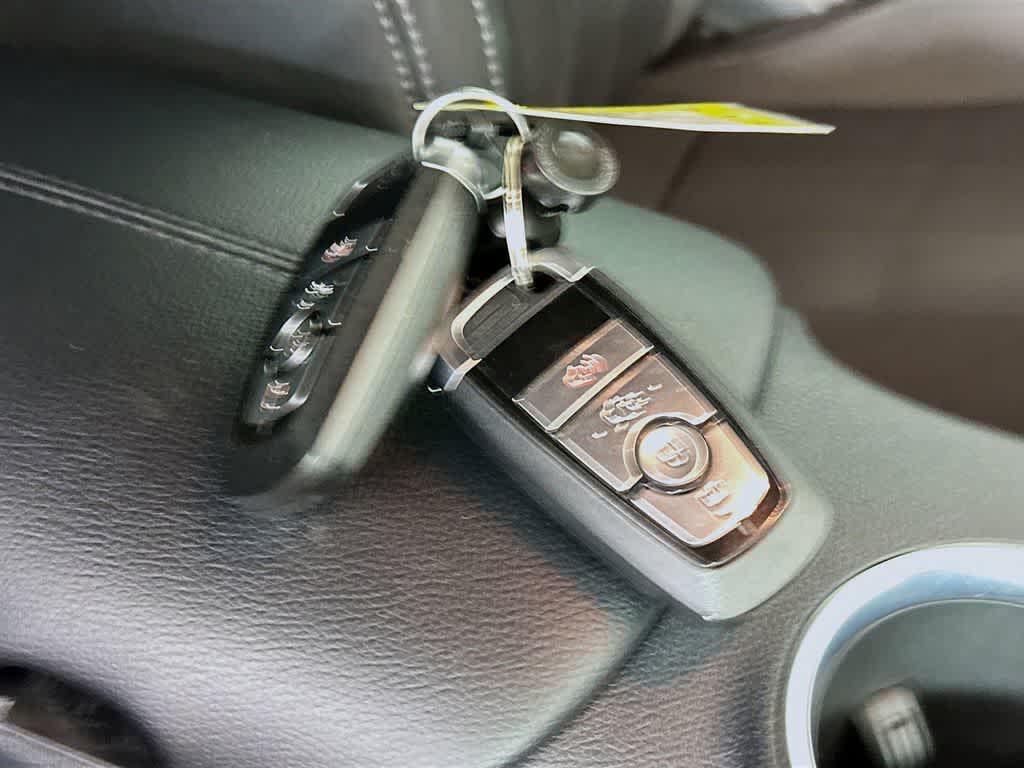 Thumbnail: 2022 Ford Mustang - 21