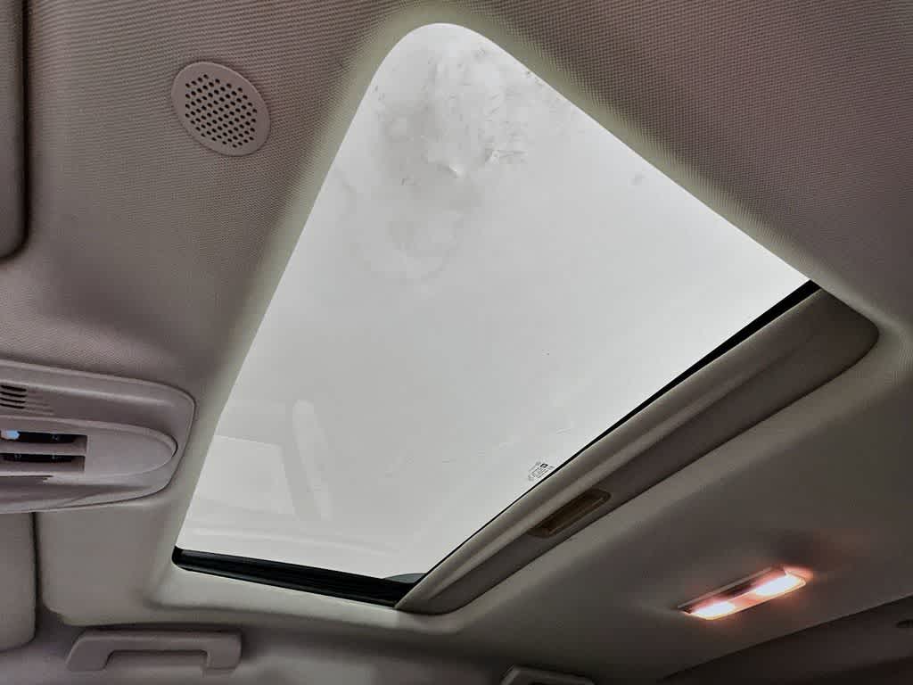 Thumbnail: 2012 Chevrolet Equinox - 33