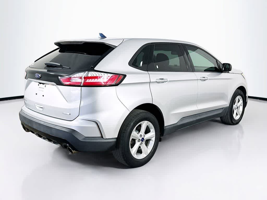 Thumbnail: 2019 Ford Edge - 25