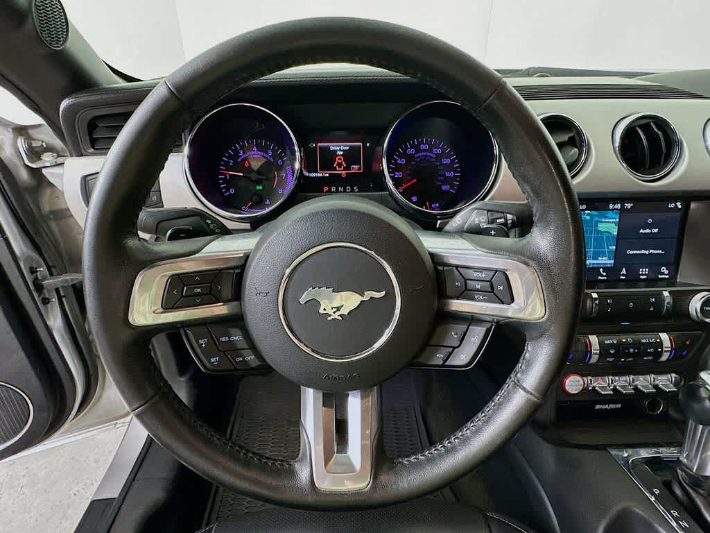 2017 Ford Mustang  15