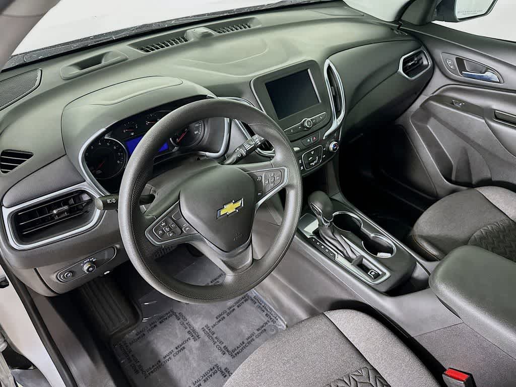 Thumbnail: 2022 Chevrolet Equinox - 2