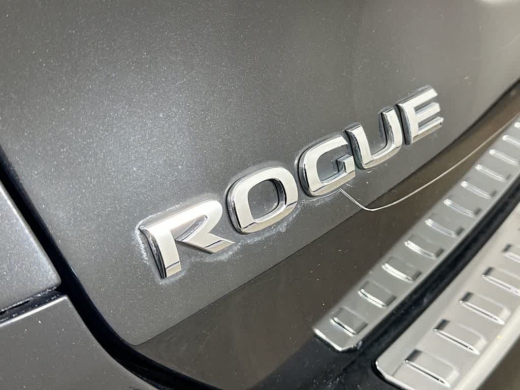 Thumbnail: 2016 Nissan Rogue - 7