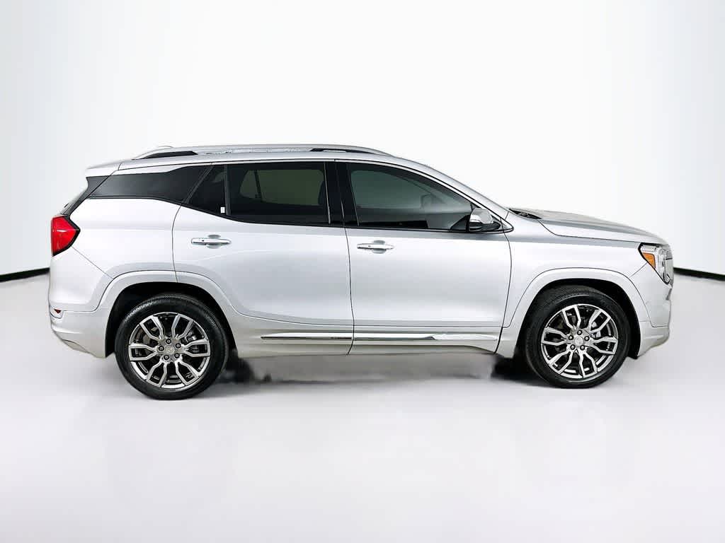 2022 GMC Terrain Denali 26