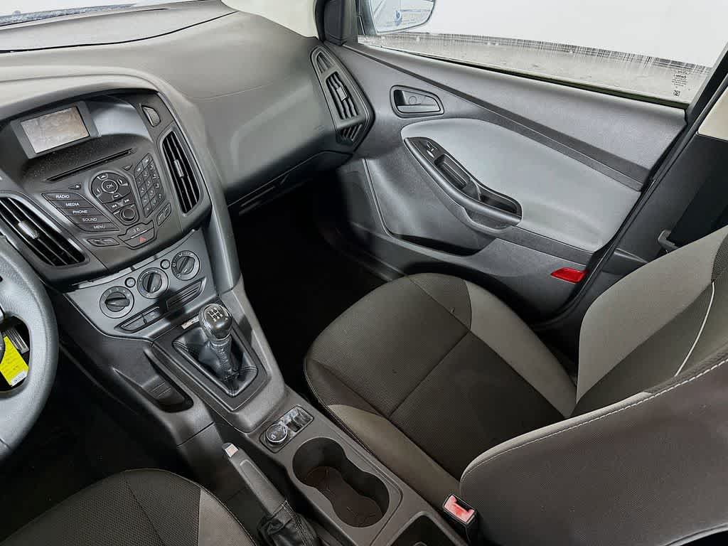 Thumbnail: 2013 Ford Focus - 10