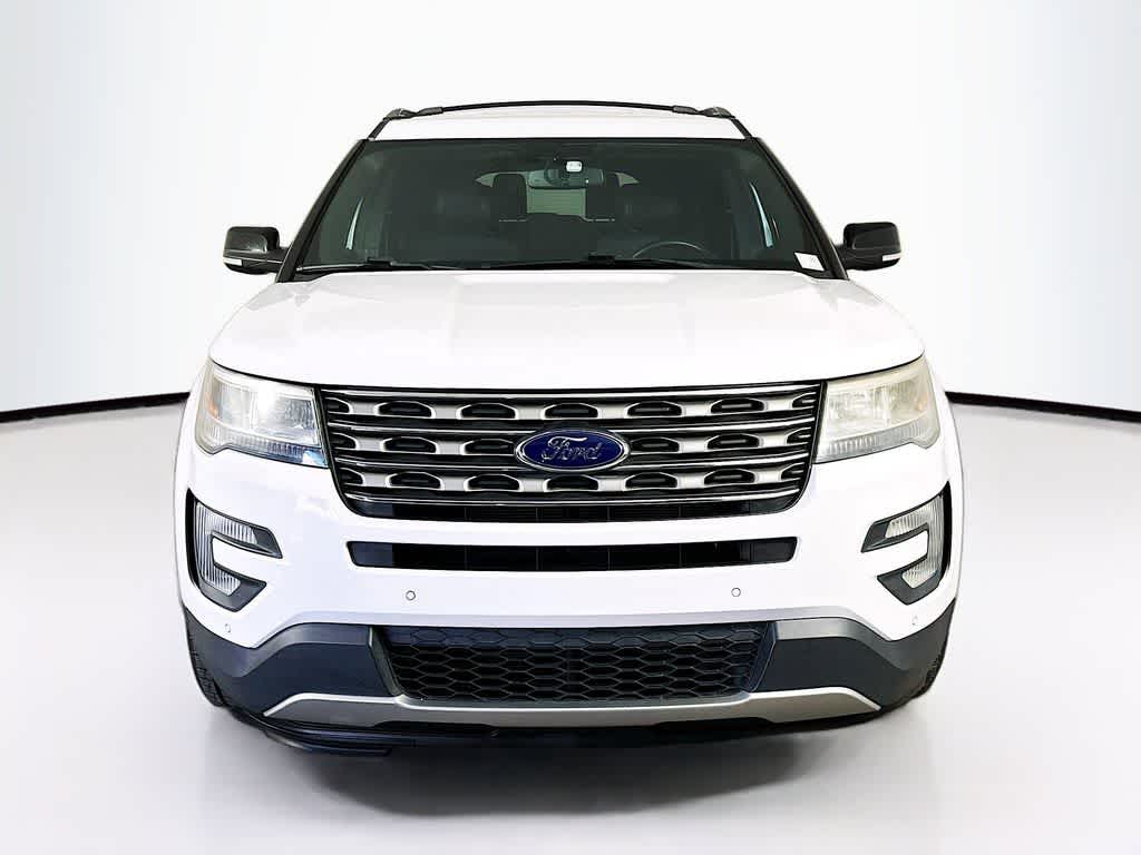 Thumbnail: 2017 Ford Explorer - 6