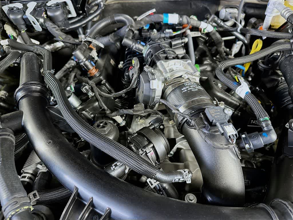 Thumbnail: 2025 Ford Bronco - 9