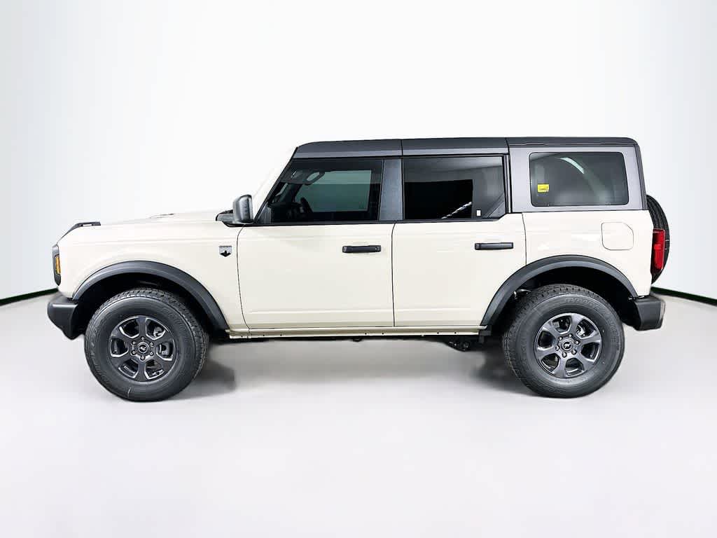 Thumbnail: 2026 Ford Bronco - 3