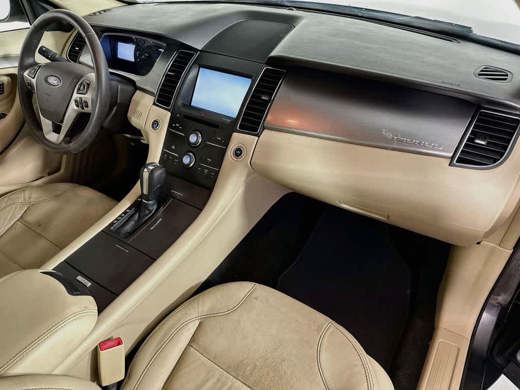 Thumbnail: 2015 Ford Taurus - 31