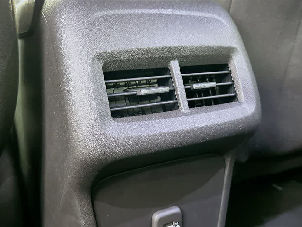 2024 Chevrolet Equinox LT 13