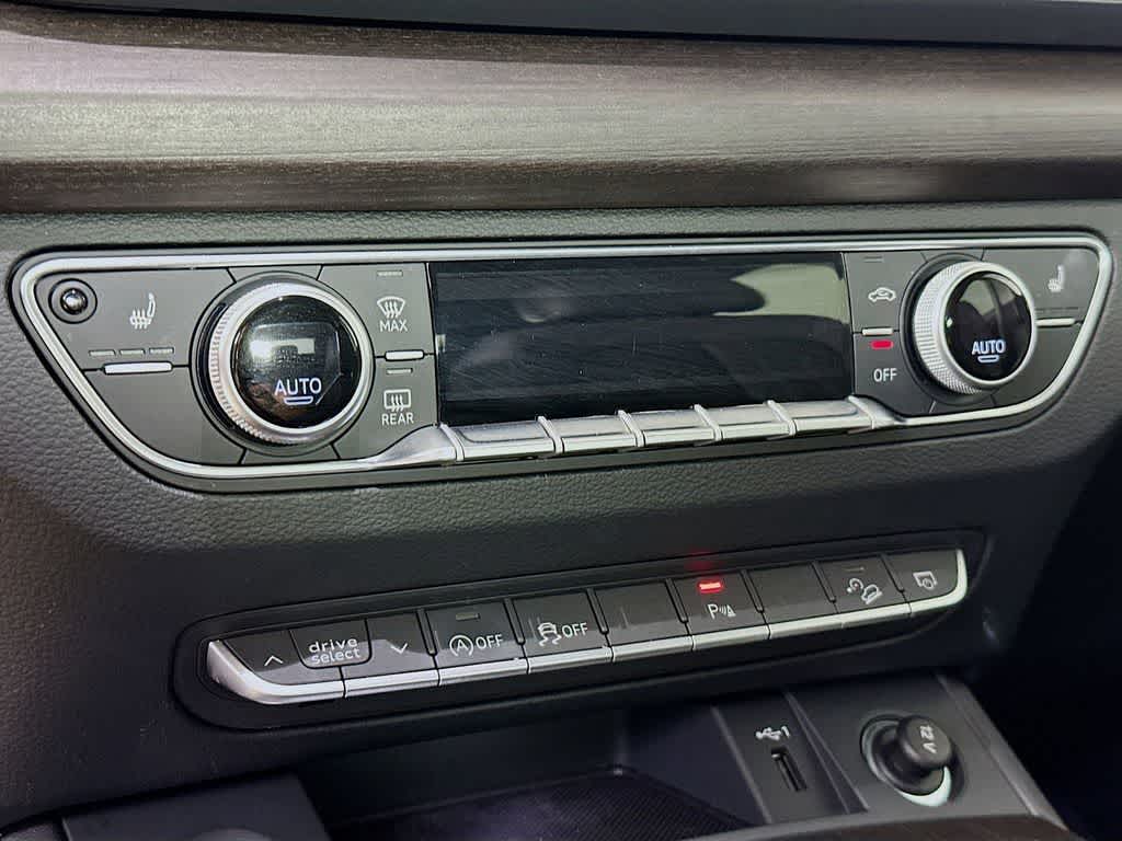 Thumbnail: 2023 Audi Q5 - 18