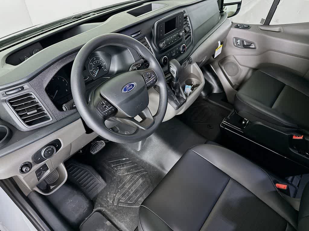 Thumbnail: 2025 Ford Transit Series - 2