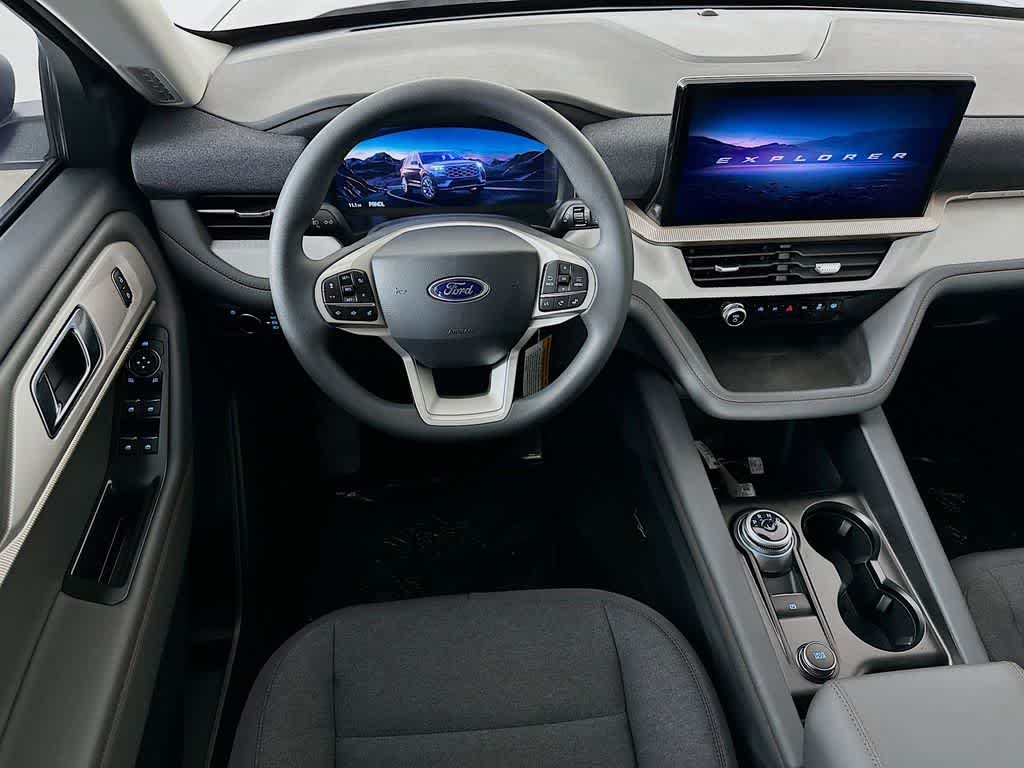 Thumbnail: 2026 Ford Explorer - 9