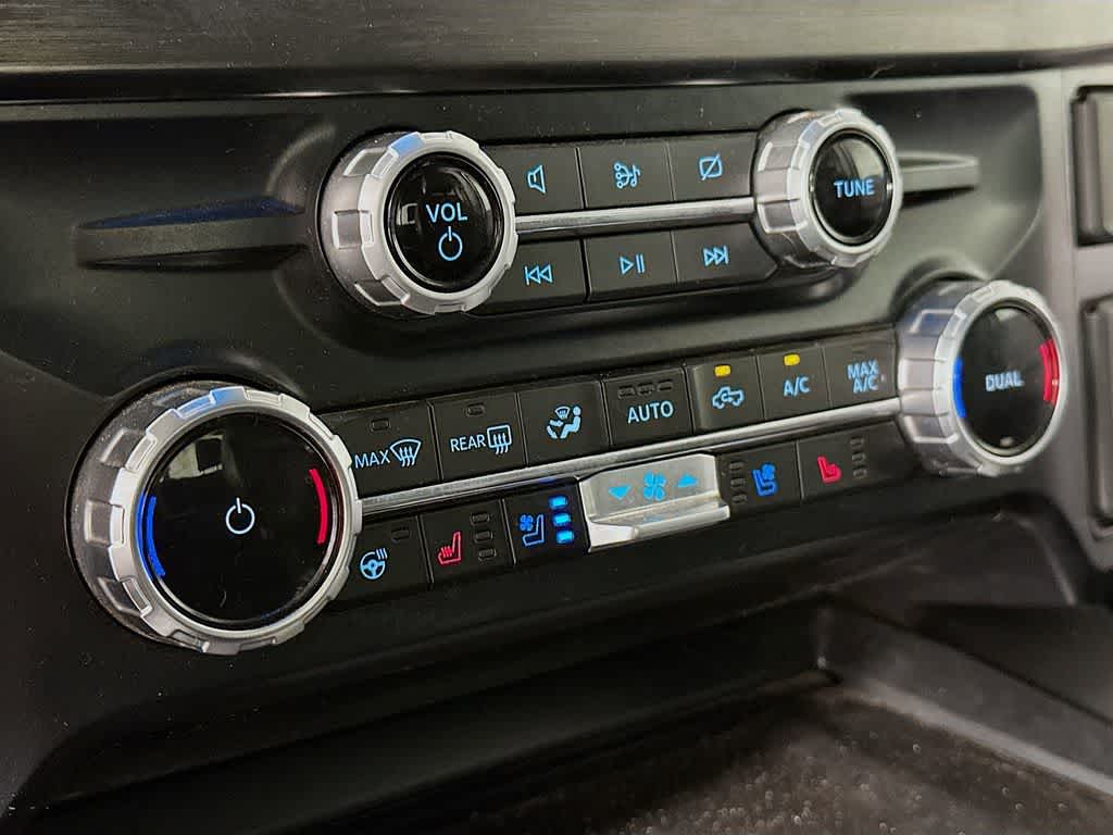 Thumbnail: 2023 Ford Econoline - 18