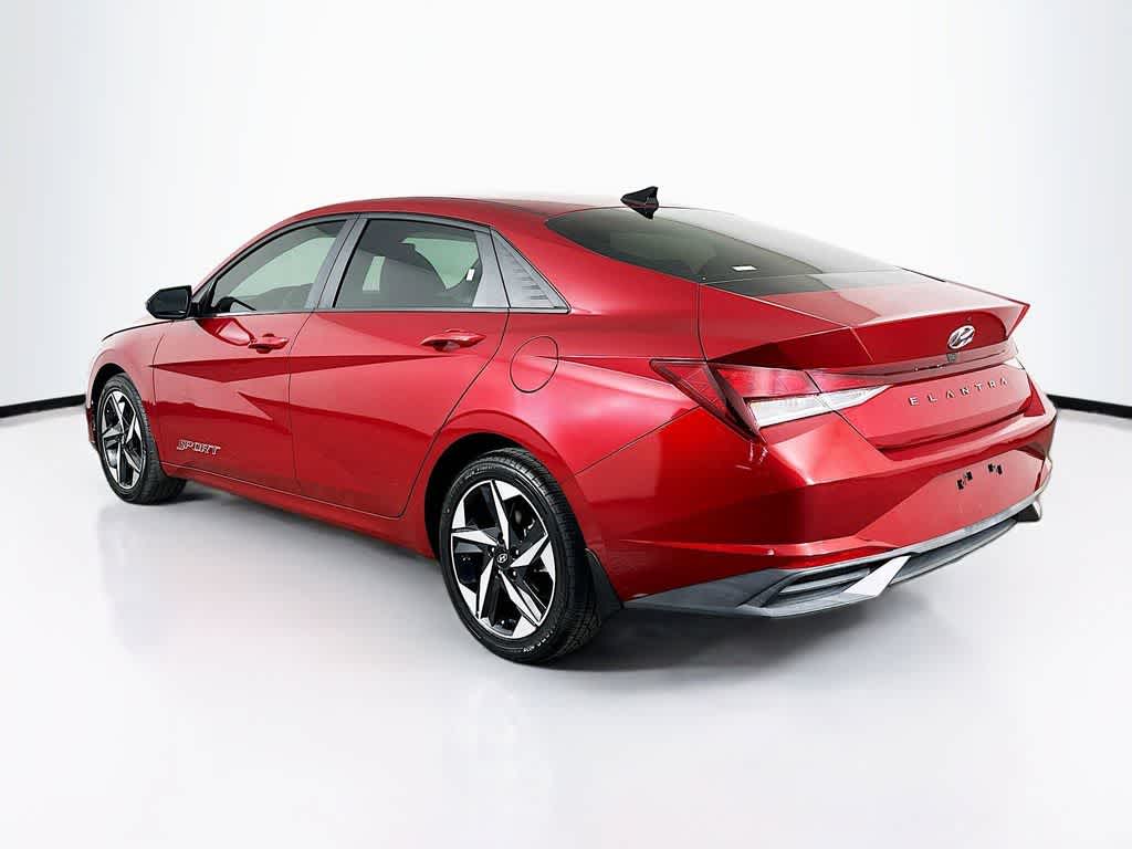 Thumbnail: 2023 Hyundai Elantra - 4
