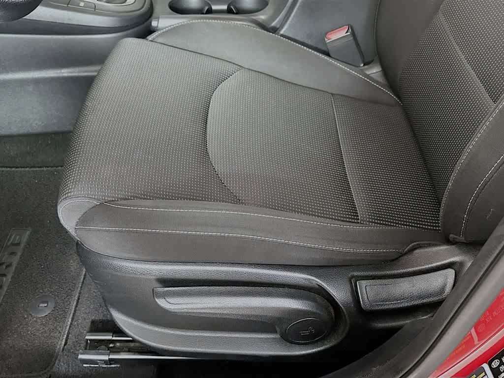 Thumbnail: 2019 Kia Forte - 27