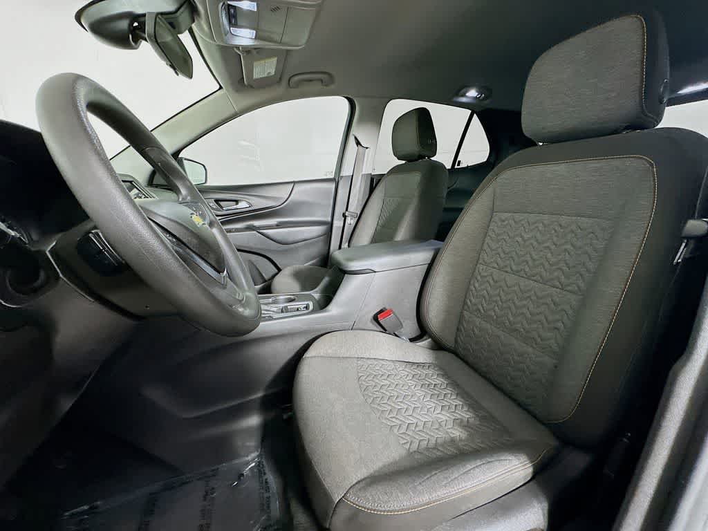 Thumbnail: 2022 Chevrolet Equinox - 12