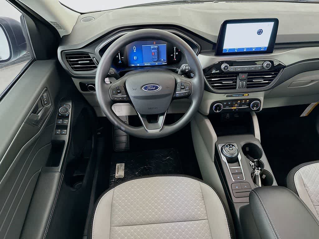Thumbnail: 2025 Ford Escape - 10