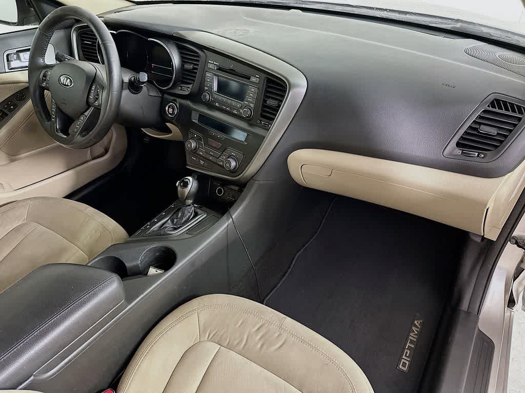 Thumbnail: 2012 Kia Optima - 30