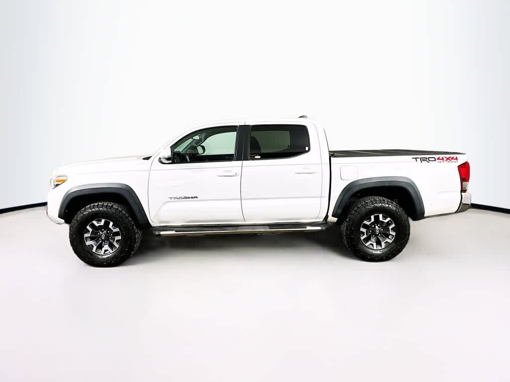 Thumbnail: 2017 Toyota Tacoma - 2