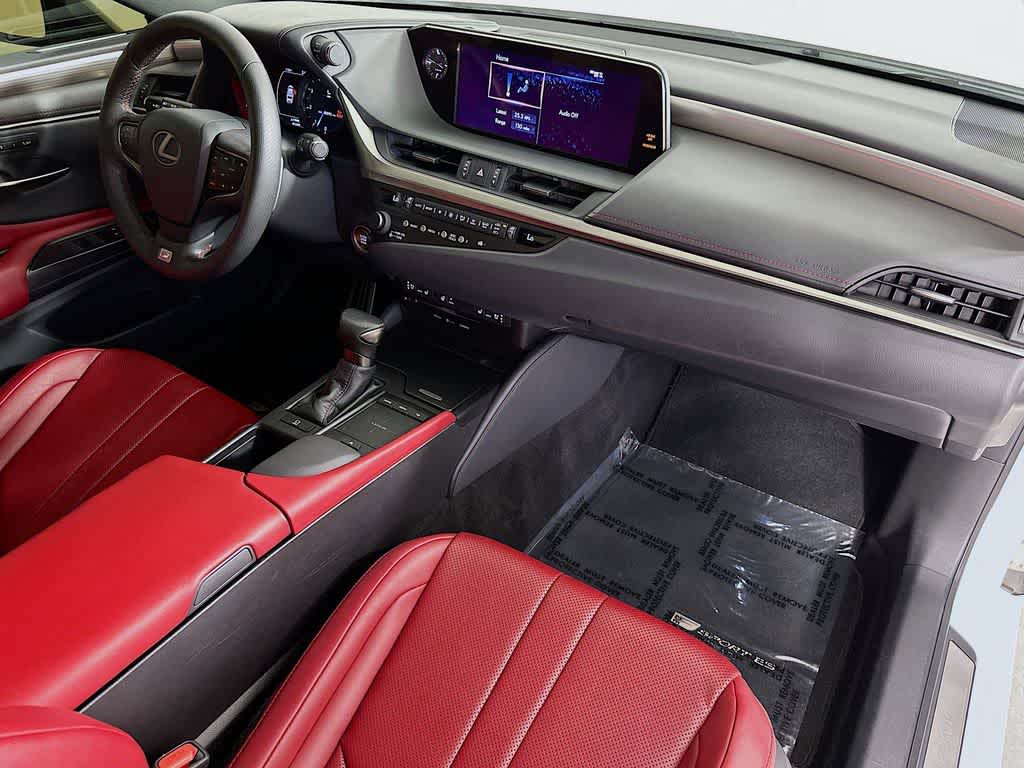 Thumbnail: 2020 Lexus ES - 33