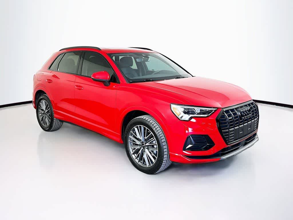 Thumbnail: 2024 Audi Q3 - 24