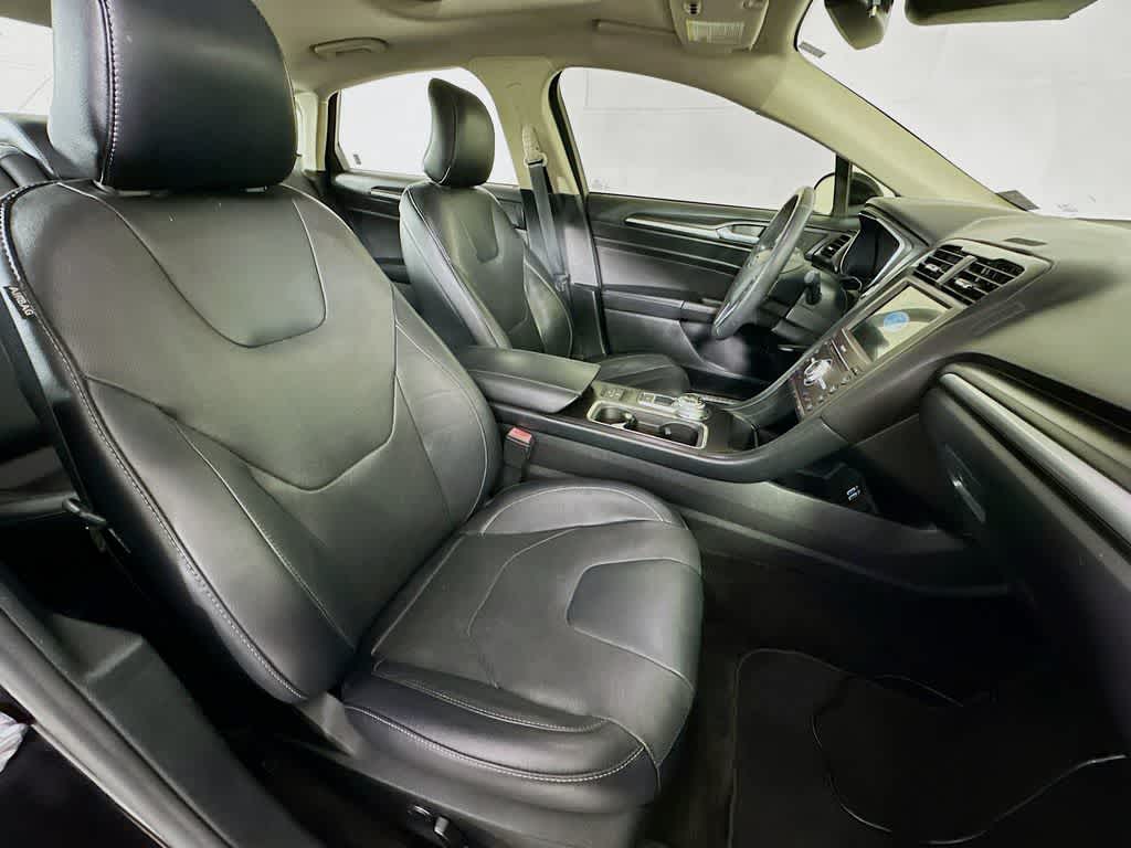 Thumbnail: 2019 Ford Fusion - 15