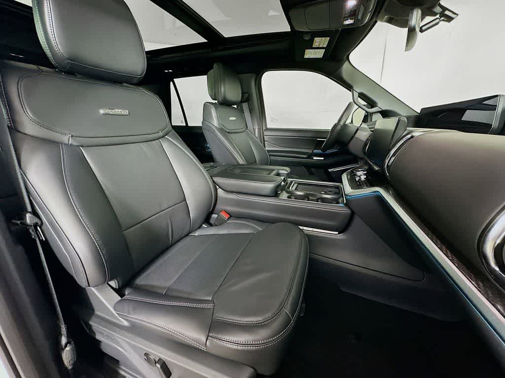 Thumbnail: 2026 Ford Expedition - 15