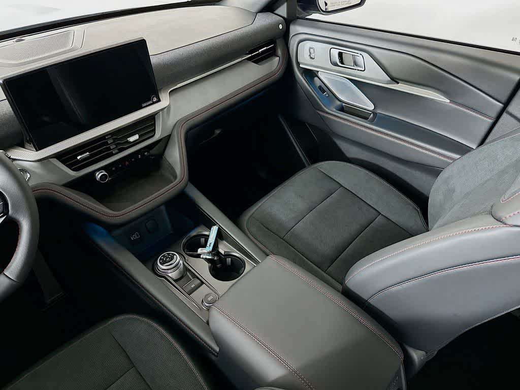 Thumbnail: 2026 Ford Explorer - 10