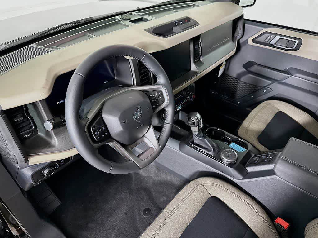 Thumbnail: 2025 Ford Bronco - 2