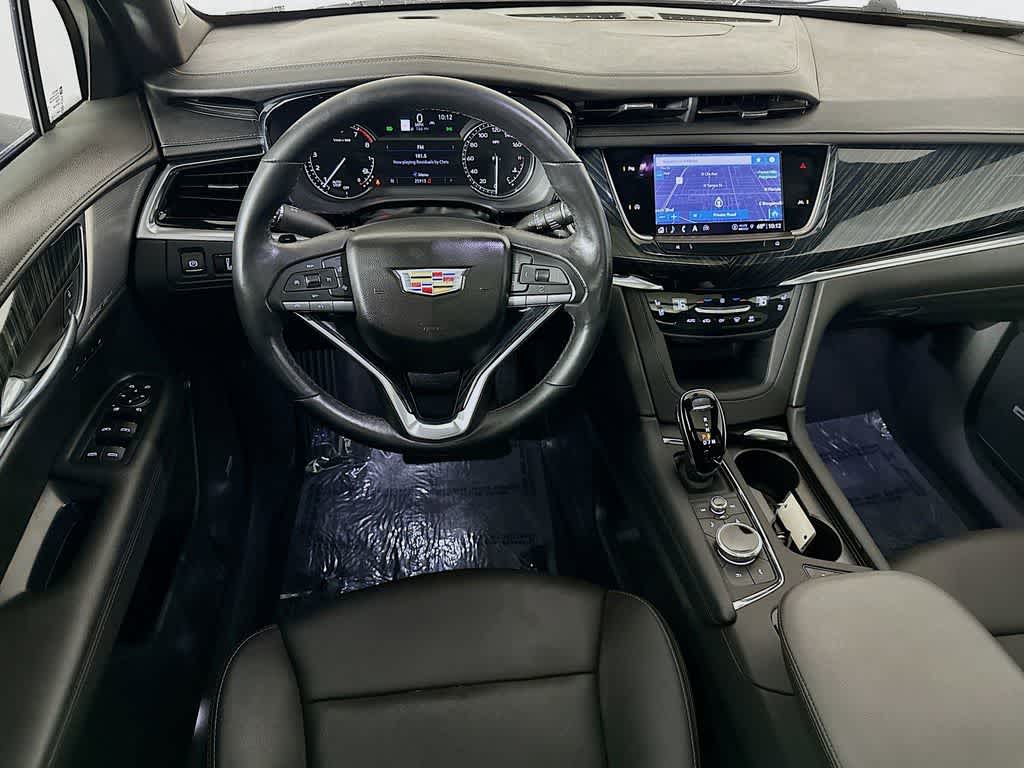 Thumbnail: 2024 Cadillac XT6 - 10