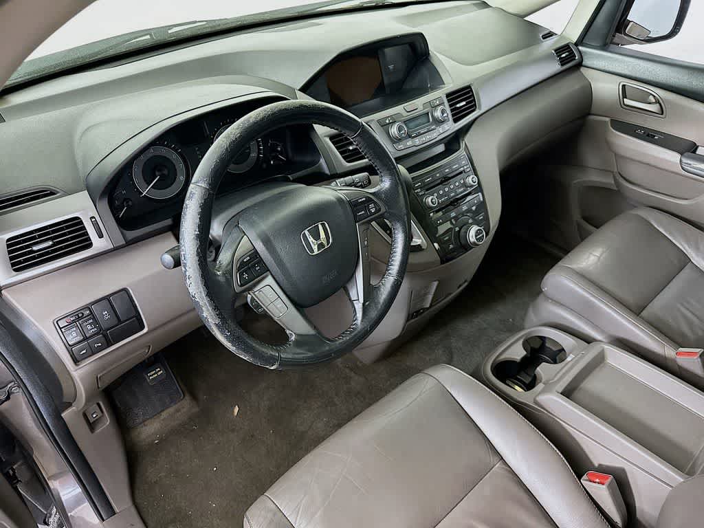 Thumbnail: 2013 Honda Odyssey - 2