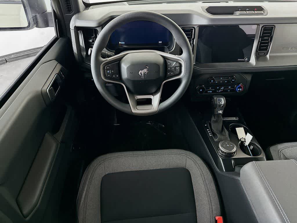 Thumbnail: 2025 Ford Bronco - 9