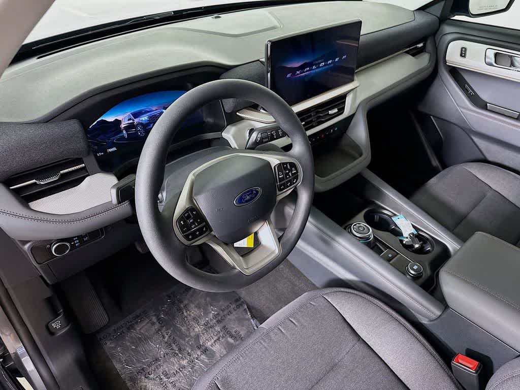 Thumbnail: 2026 Ford Explorer - 2