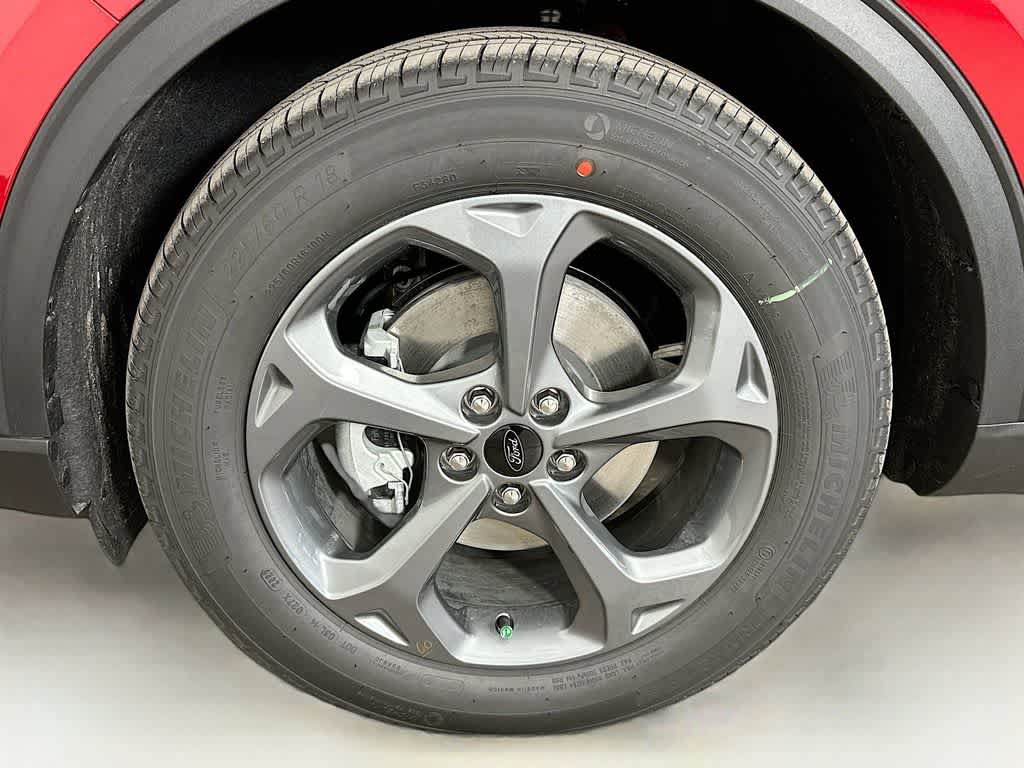 2025 Ford Escape ST-Line 8