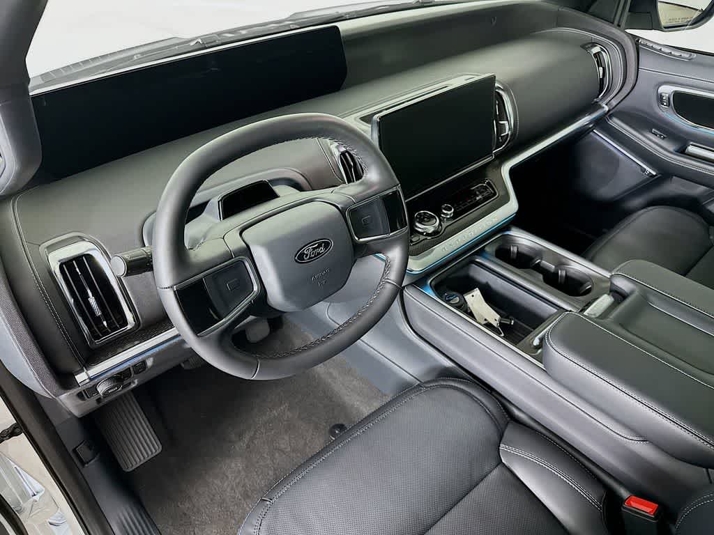 Thumbnail: 2026 Ford Expedition - 2