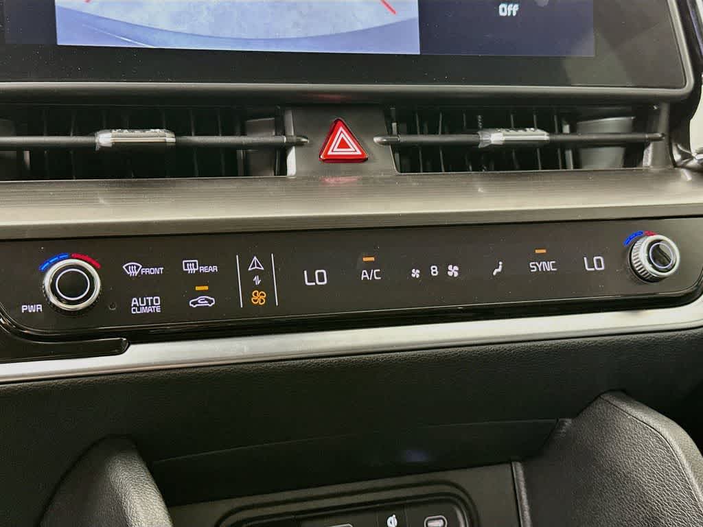 Thumbnail: 2025 Kia Sportage - 17