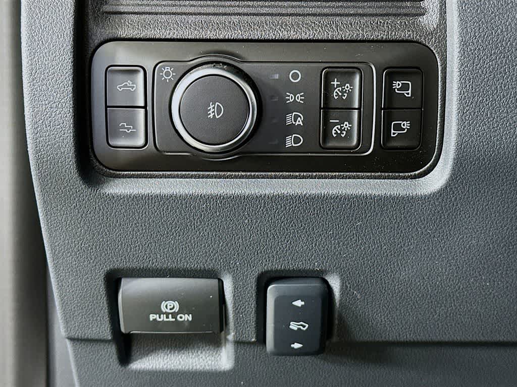 Thumbnail: 2026 Ford F-250 - 26