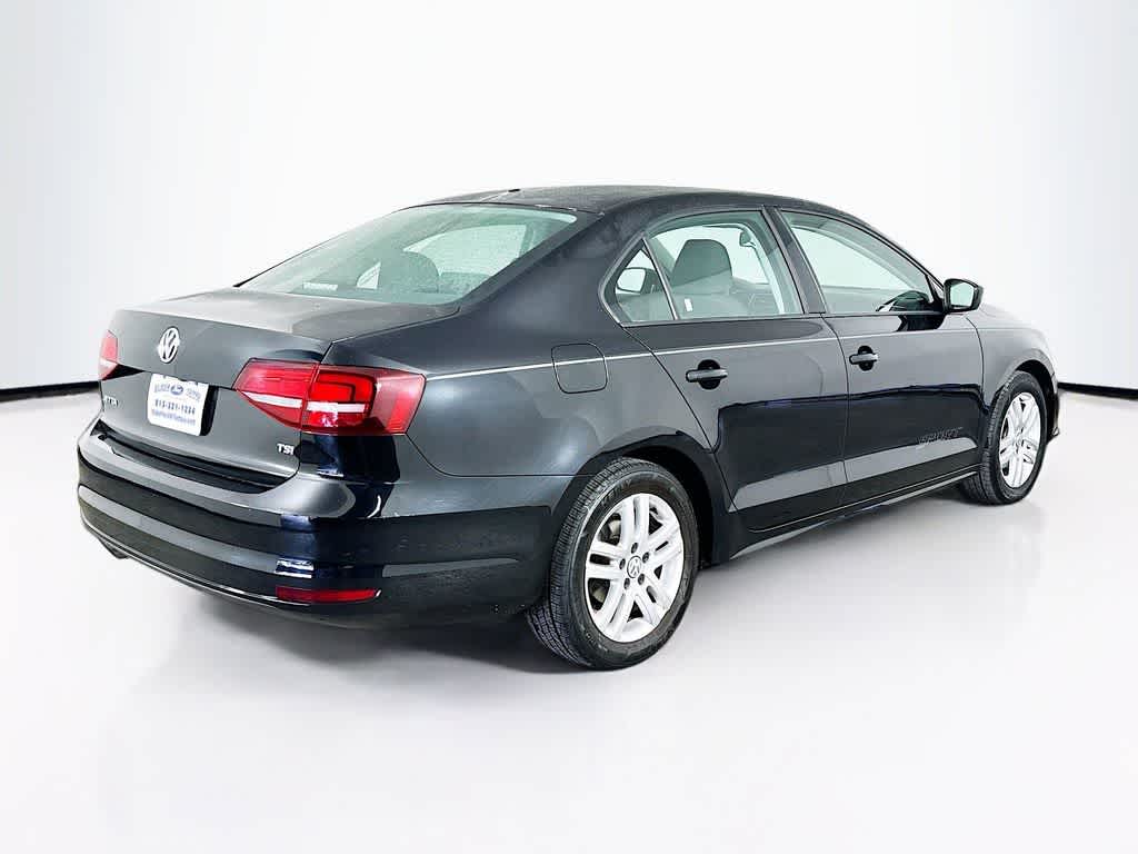 Thumbnail: 2018 Volkswagen Jetta - 24