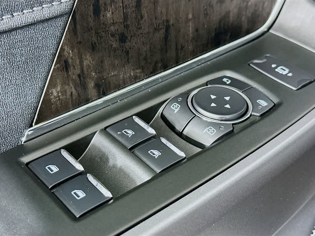 Thumbnail: 2025 Ford F-350 - 29