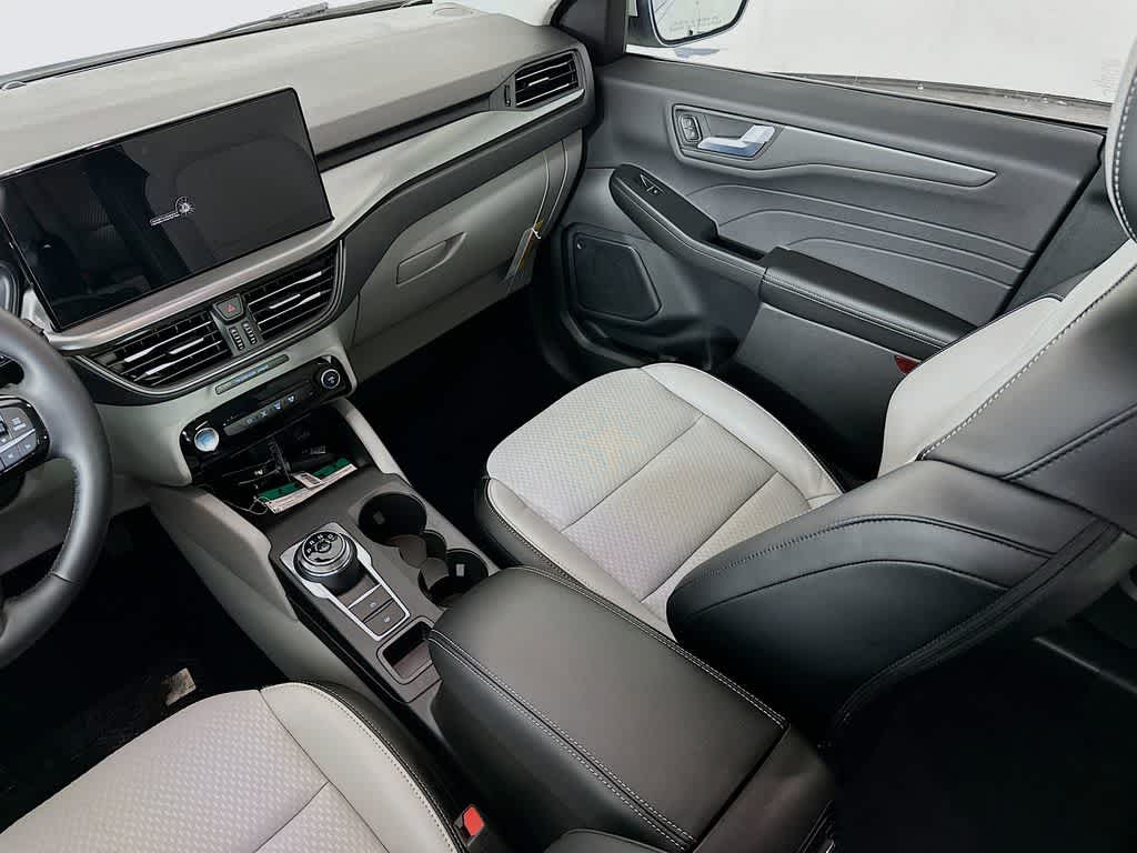 Thumbnail: 2025 Ford Escape - 11