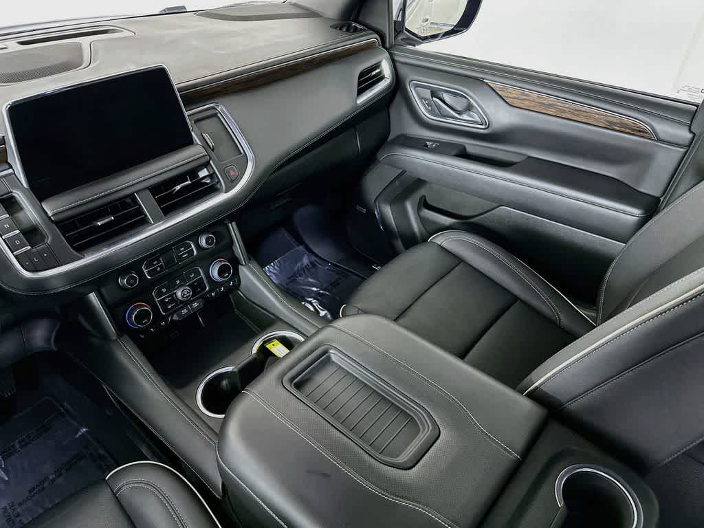 Thumbnail: 2023 Chevrolet Suburban - 11