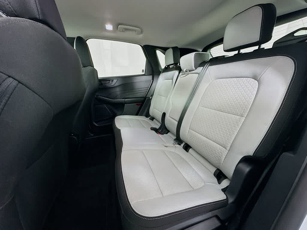 Thumbnail: 2024 Ford Escape - 14