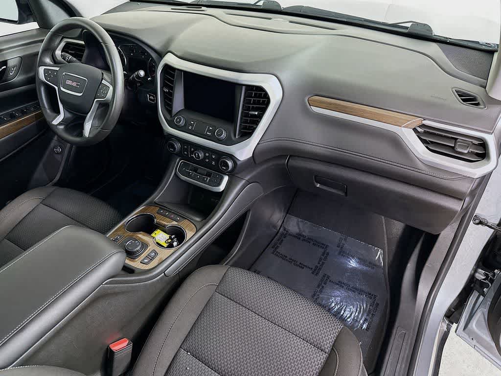 Thumbnail: 2023 GMC Acadia - 32