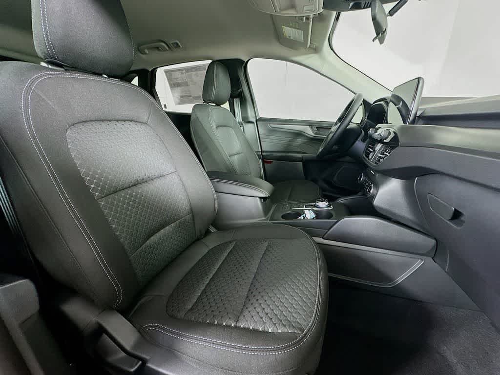 Thumbnail: 2026 Ford Escape - 15
