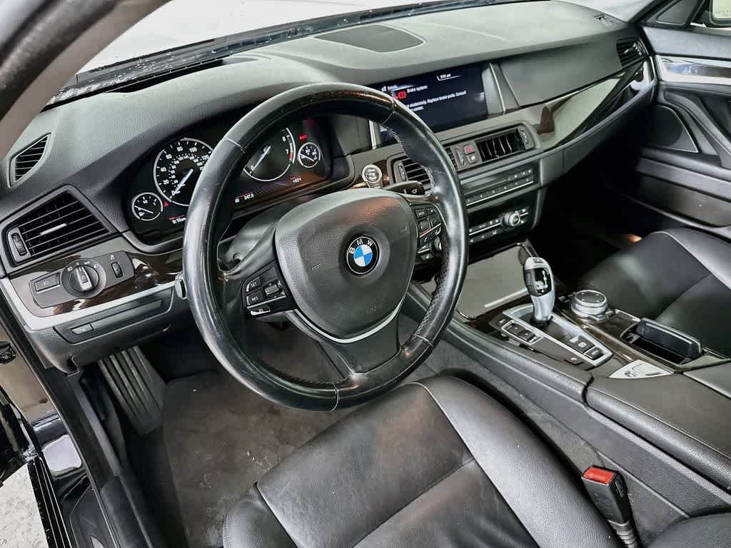 Thumbnail: 2015 BMW 5 Series - 2