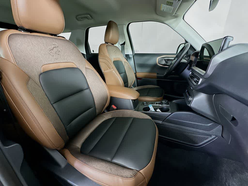 Thumbnail: 2025 Ford Bronco Sport - 15