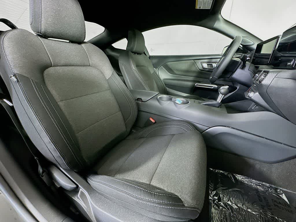 Thumbnail: 2026 Ford Mustang - 13