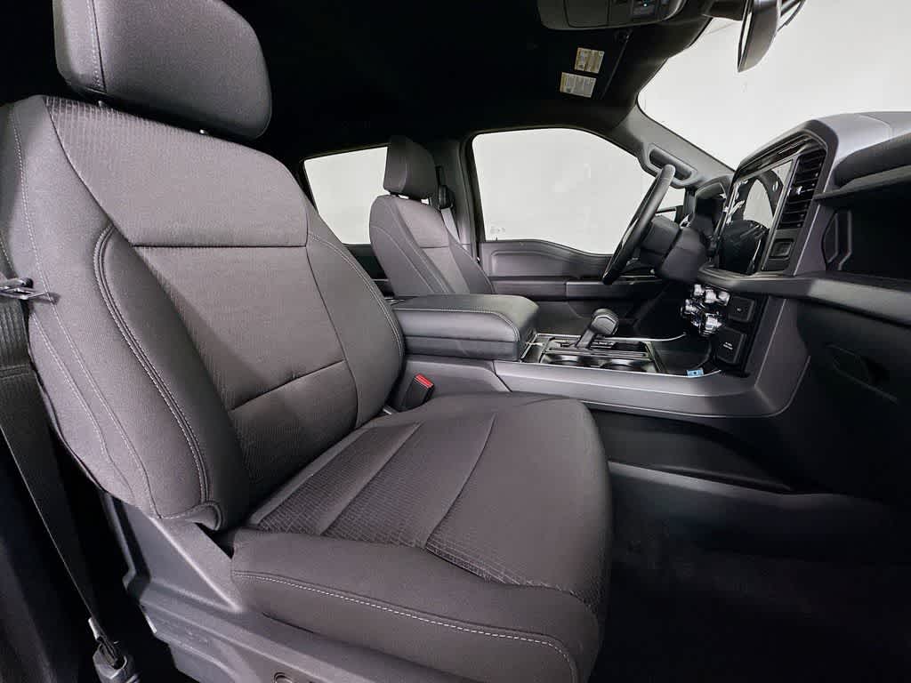 Thumbnail: 2025 Ford F-150 - 15