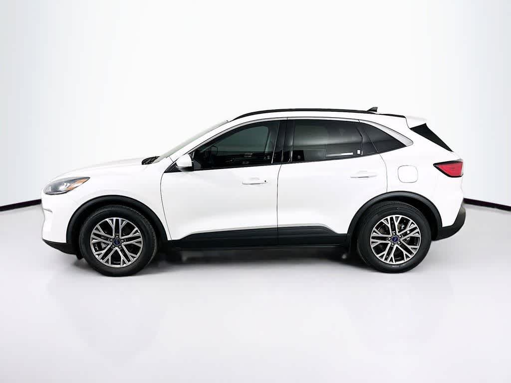 Thumbnail: 2021 Ford Escape - 3